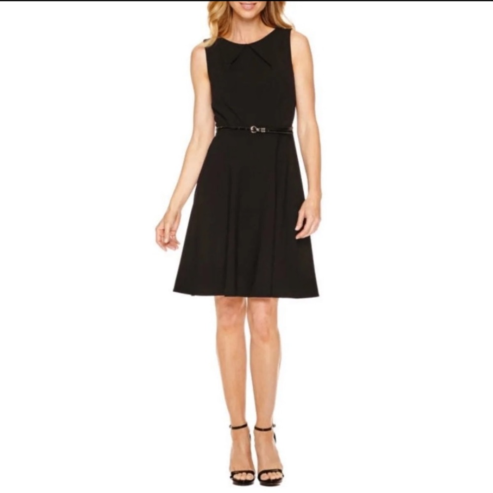 Alyx Sleeveless Fit and Flare Dress